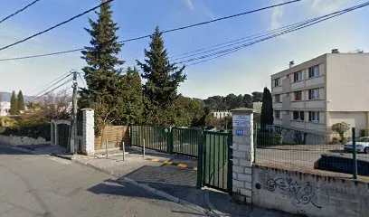 Image de BIO-ZENITUDE - ESTHÉTICIENNE / REHAUSSEMENT DE CILS DOMICILE MARSEILLE