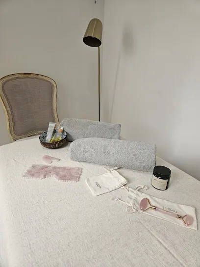 Image de Chloé Kobido&Wellness - Facialiste.Kobido - Drainage lymphatique corps - Massothérapeute - Montreuil et Paris