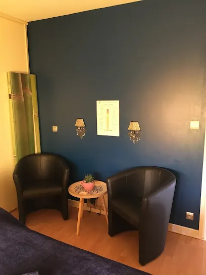 Image de de l'or entre les mains