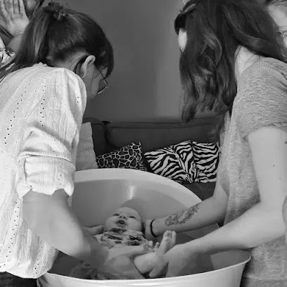 Image de Des Mains Pour Soie massage et bain bébé / massage et rebozo maman à domicile