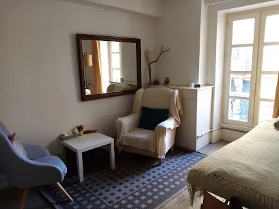 Image de Julie Charlet - Coach de vie - Praticienne massage et reiki Usui