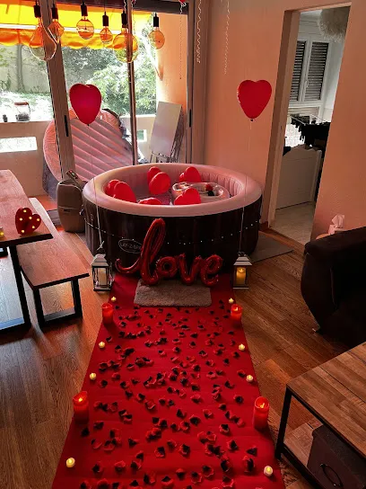 Image de La Bulle Azuréenne - Location de jacuzzi gonflable à domicile sur Marseille et ses alentours