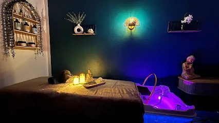 Image de La Maison de Soi - Salon de coiffure privé - Head spa - Conseil en image aux Sables-d'Olonne