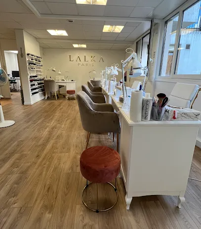 Image de Lalka - Institut de Beauté Courbevoie - Extension cils / Détatouage / Épilation définitive