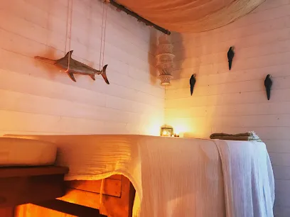 Image de Léa Sun Massage bien être pour les Femmes /femmes enceintes/bébés/massage en entreprise/