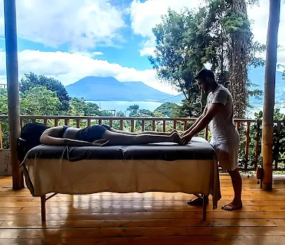 Image de Massage à domicile Antibes/Alpes maritimes by Longa Vita (home and yacht service)