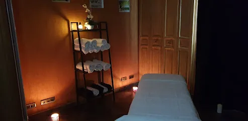 Image de MASSAGE BIEN-ÊTRE ZENITUDE SUD Massage Feminin Pratique a domicile réservé aux femmes