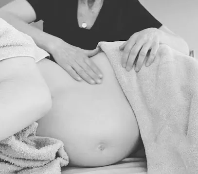 Image de Naître et petits pas - thalasso bain - Finistère- Monik le Bihan