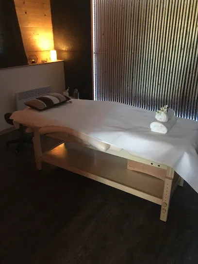 Image de Zen Altitude Dévoluy Massage de bien être Réflexologie et Centre de formation