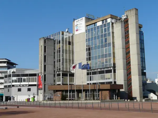 Loue Ton Jacuzzi Location spa à domicile Vaulx-en-Velin